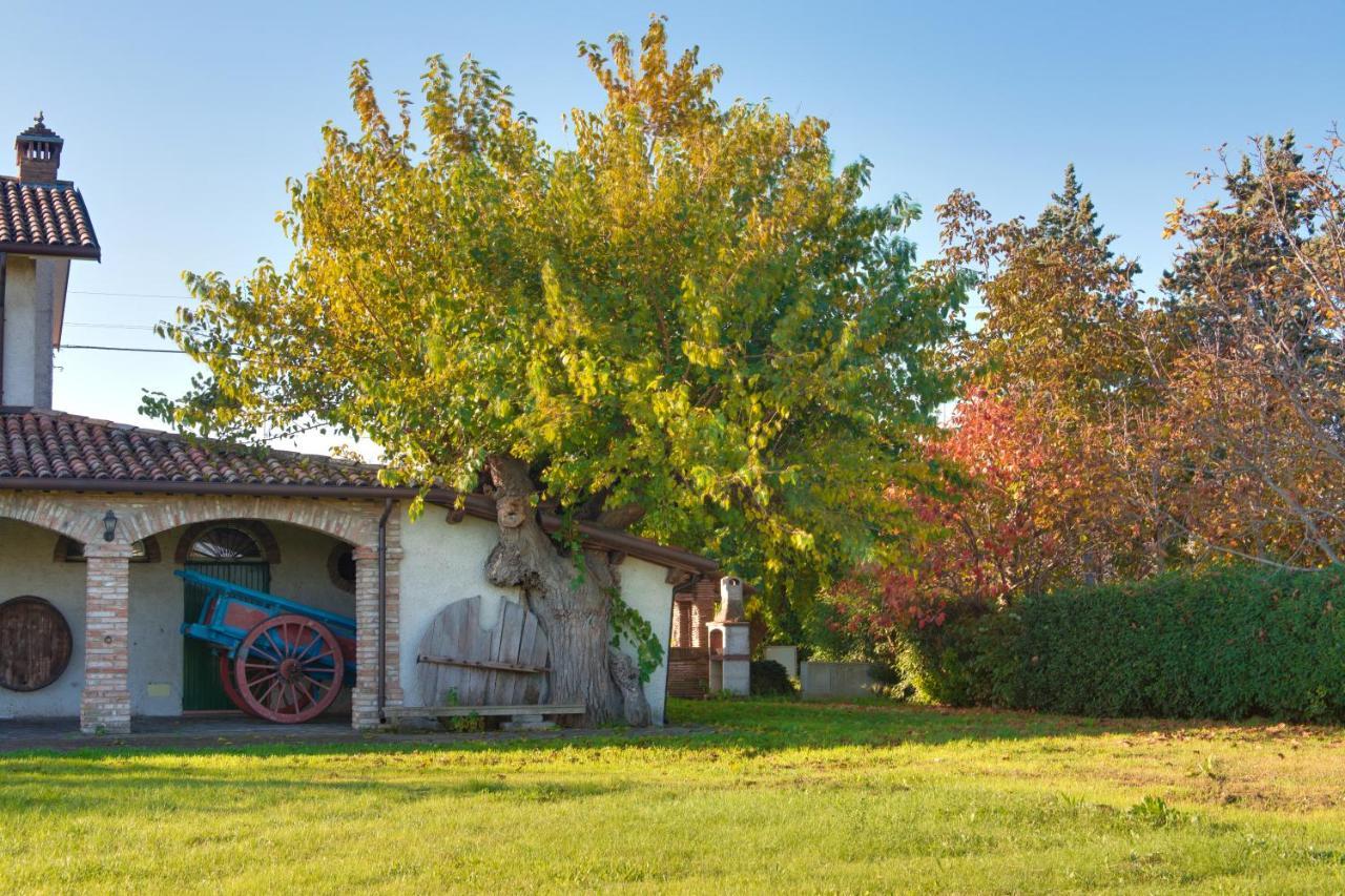 Maison d'hôtes La Fattoria à SantʼArcangelo di Romagna Extérieur photo